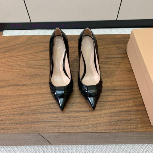 Gianvit Ross Single Shoes Are Full Of Feminine Charm At First Glance. For Those Who Love High H 5sdi4p6c