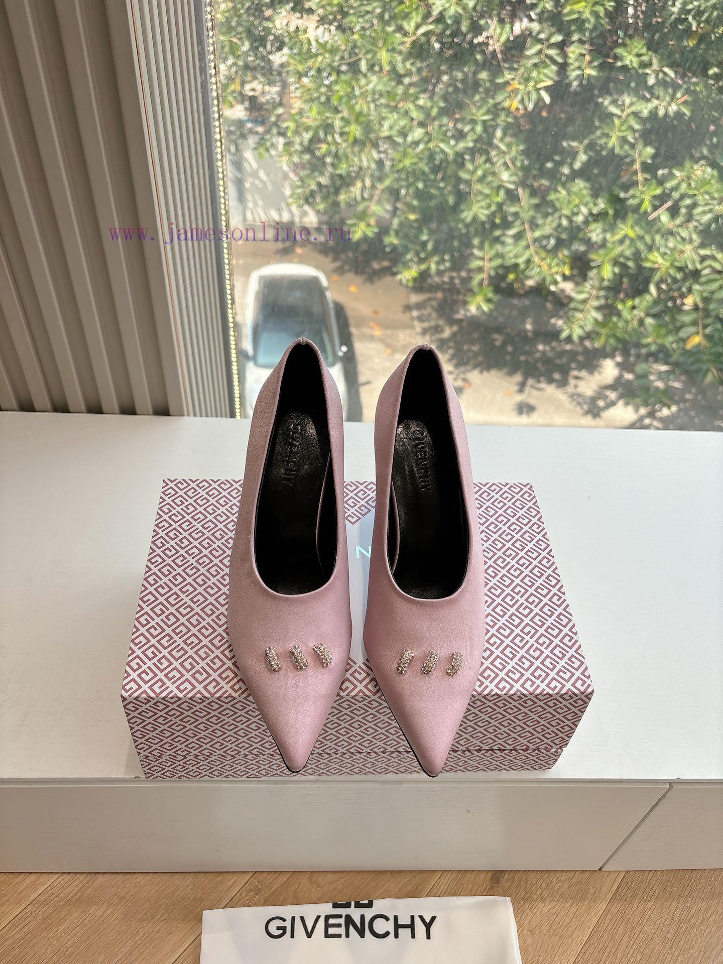 Givenchy Women's Show Ring Decorative High Heels BE402YE High Heels Single Shoes Sandals Are Th d9c8prni - Image 5