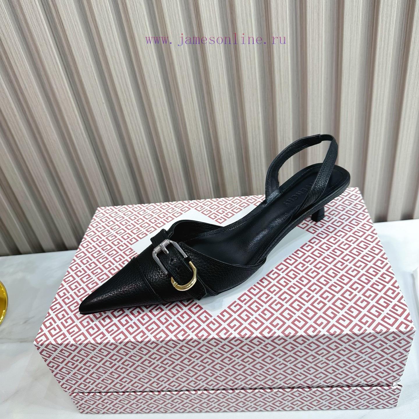 In 2025 SSS Launches GIVENCHY's Spring And Summer New Collection - The Brand's Iconic Retro Ele 4ewpbj5d - Image 6
