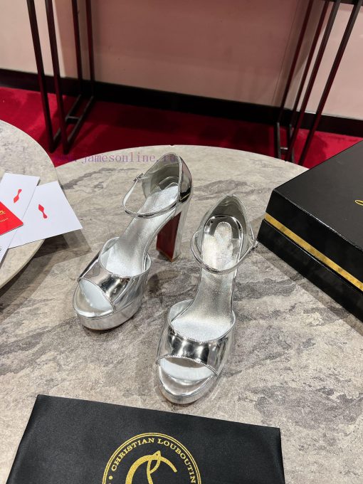 Dashuitai Sandals 🦋 ꫛꫀw.︎ ️Sandaloo Sandals Open Their Toes Elegantly Revealing Their Feet. Thi ucfo7z28