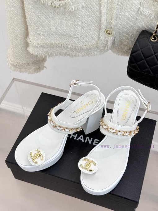 Chanel | Chanel 25P Spring/Summer New ProductsDouble C-chain Waterproof Platform High-heeled Sa ixwwqcf4 - Image 3