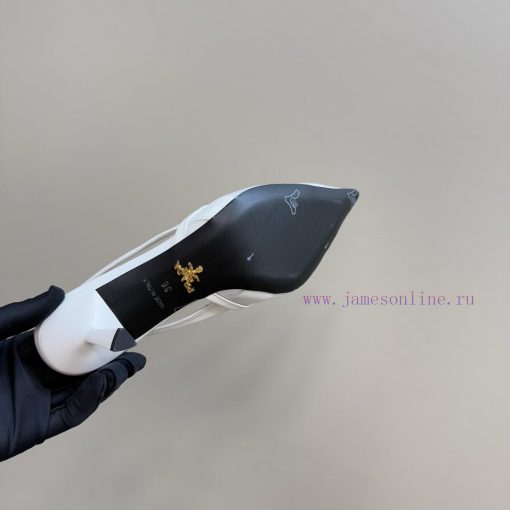 PRADA/PRADA Classic Spring/SummerTriangle Sandals SeriesThe Simple Design Is Probably Its Most oy5vtl79 - Image 10