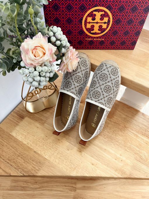 Tory Burch's New TLouis Vuitton MONOGRAM Pattern Inspired By The Classic Pattern Of Traditional xhrfcrq9 - Image 5