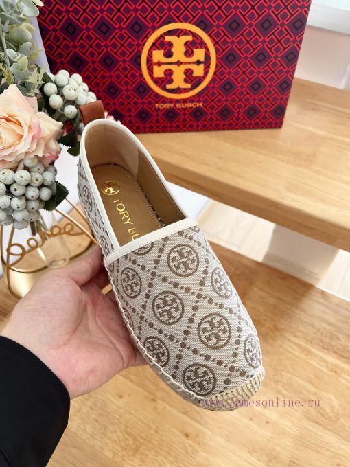 Tory Burch's New TLouis Vuitton MONOGRAM Pattern Inspired By The Classic Pattern Of Traditional xhrfcrq9 - Image 8