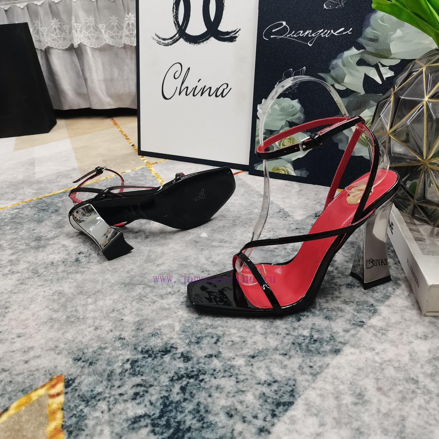 New Release - YSL Top Level2025 Official Website Synchronizes New Wine Glass Coarse Heel Sandal 3ohq4j2p - Image 10