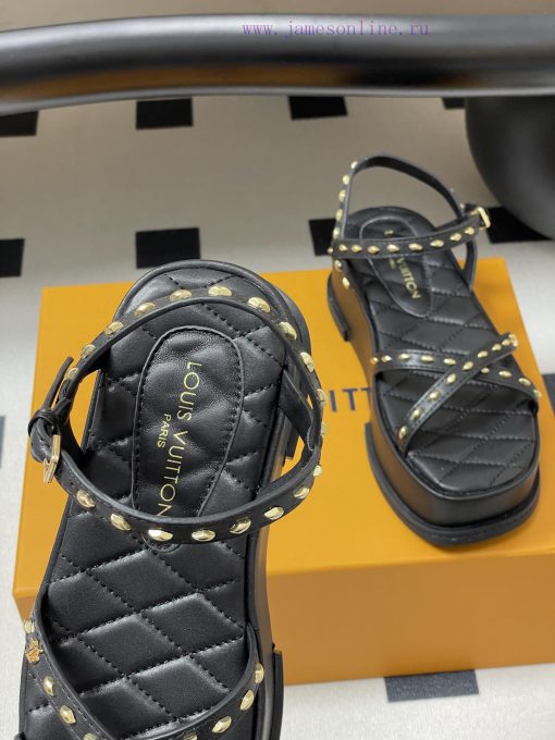 The New Maya Series Square Buckle Flat Strap Sandals From The Donkey BrandThis Maya Flatform Sa l7fm4aqb - Image 8