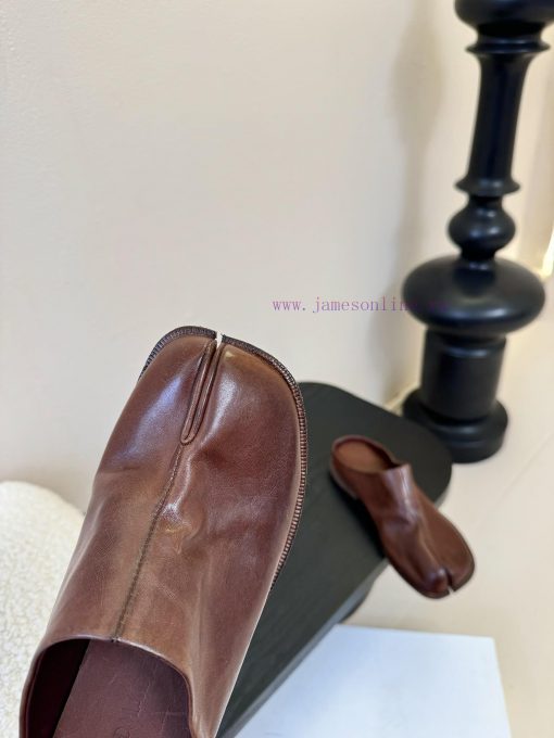 Top TierThe Men's Version Comes In Black 20𝙈𝙖𝙞𝙨𝙤𝙣𝙈𝙧𝙜𝙞𝙚𝙡 * 𝙈𝙈 6 Has Been Certified 𝟐𝟎𝟐𝙨𝐧𝐞𝐰Maison fr23hwbx - Image 7