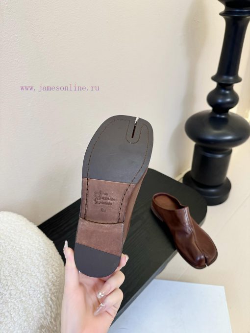 Top TierThe Men's Version Comes In Black 20𝙈𝙖𝙞𝙨𝙤𝙣𝙈𝙧𝙜𝙞𝙚𝙡 * 𝙈𝙈 6 Has Been Certified 𝟐𝟎𝟐𝙨𝐧𝐞𝐰Maison fr23hwbx - Image 10