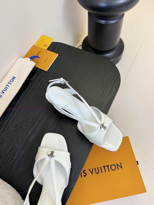 25ss Spring/summer New LOUIS VUITTON Lv Square Buckle V-belt Cat Heel Sandals With Exposed Heel uwhphrj9 - Image 5