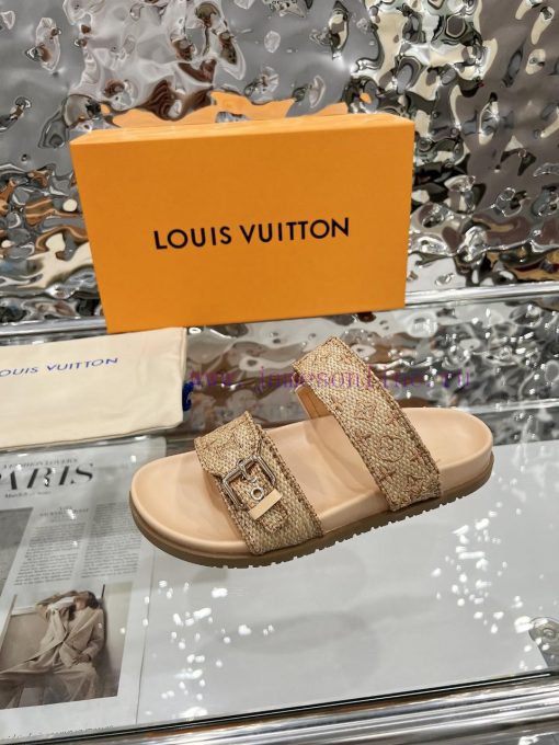 Louis Vuitton's New Spring And Summer Slippers Are On The Market With 11 High-end Customization z15rk0ow - Image 2