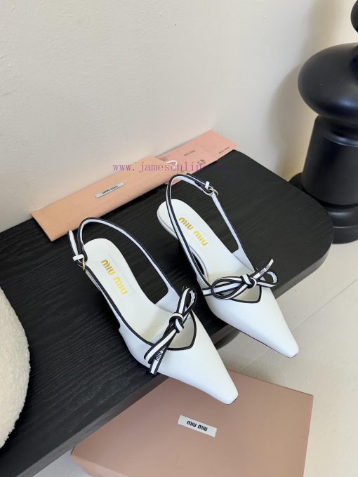 Miumiu's New Retro High-heeled Sandals For Spring And Summer With A Fresh Color Scheme And Beau qwmyds7r