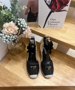 Prada/Prada: In Early Spring 2025 This Wedge Heel Grass Woven Shoe Comes With A Woven Round Toe ahgffxvy
