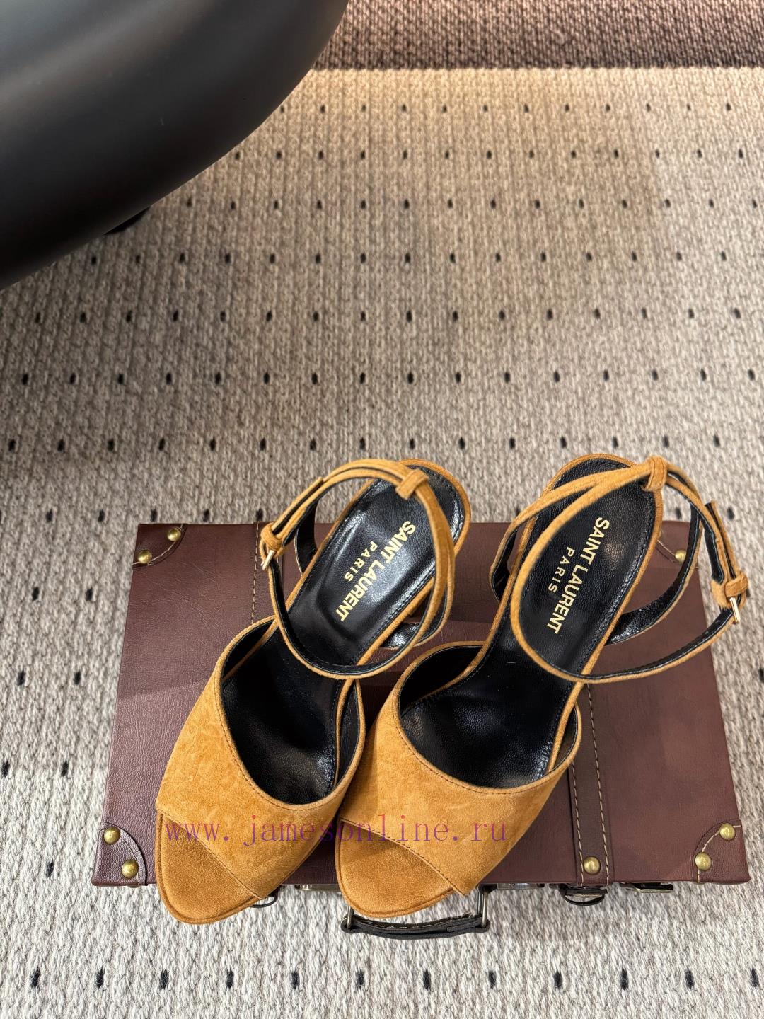𝑺𝒂𝒊𝒏𝒕𝑳𝒂𝒖𝒆𝒏𝒕 25 𝒇𝒘 Spring EditionWho Can Refuse YSL High Heels Claiming To Be The Magic Of Cutti 7cd6o7jk - Image 4