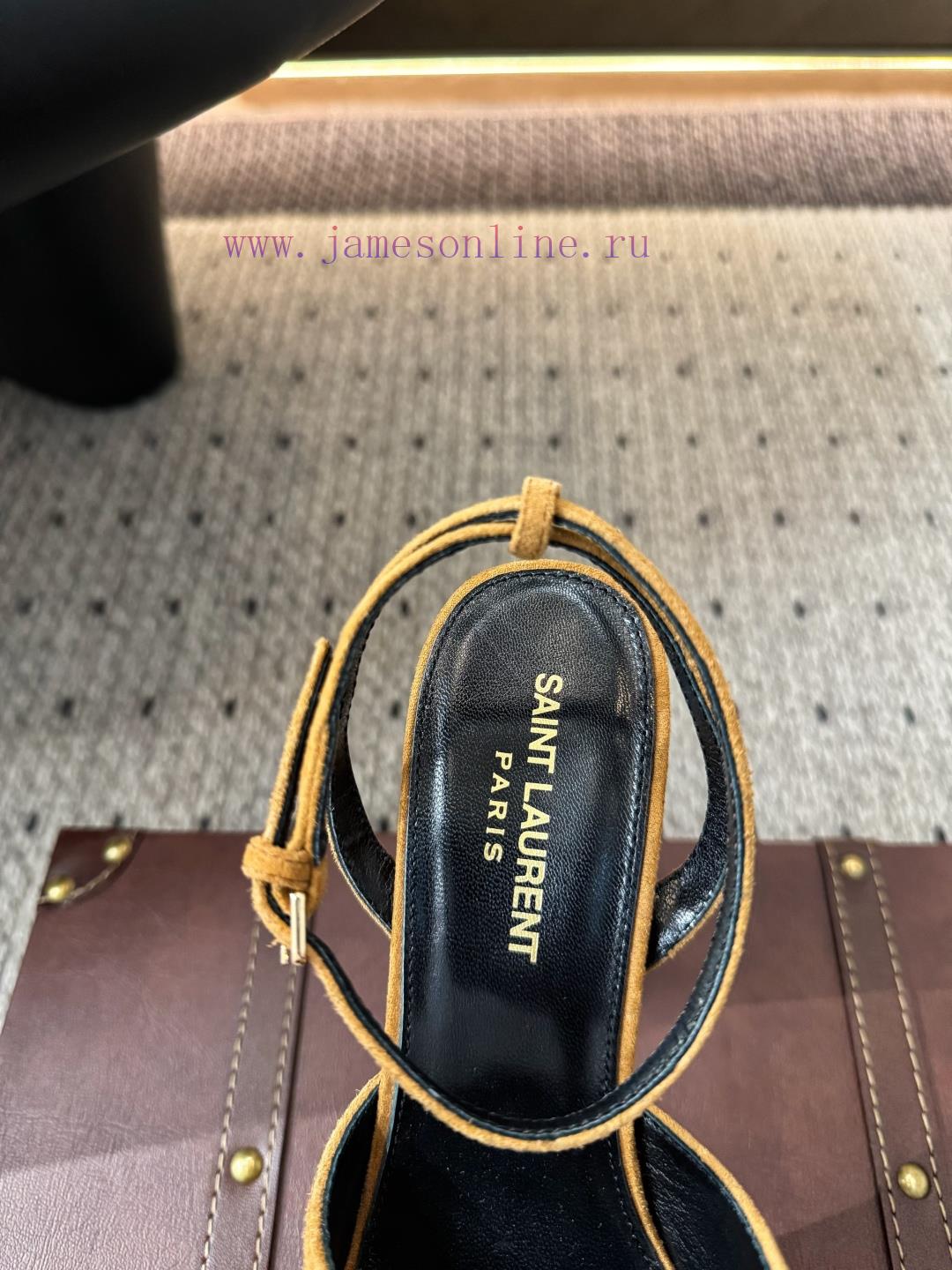 𝑺𝒂𝒊𝒏𝒕𝑳𝒂𝒖𝒆𝒏𝒕 25 𝒇𝒘 Spring EditionWho Can Refuse YSL High Heels Claiming To Be The Magic Of Cutti 7cd6o7jk - Image 9