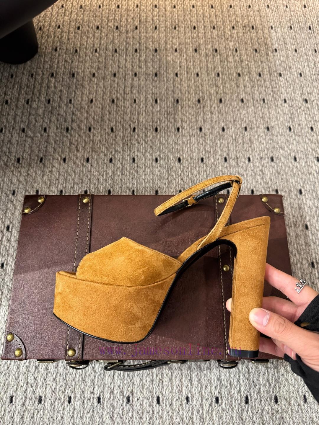 𝑺𝒂𝒊𝒏𝒕𝑳𝒂𝒖𝒆𝒏𝒕 25 𝒇𝒘 Spring EditionWho Can Refuse YSL High Heels Claiming To Be The Magic Of Cutti 7cd6o7jk - Image 10