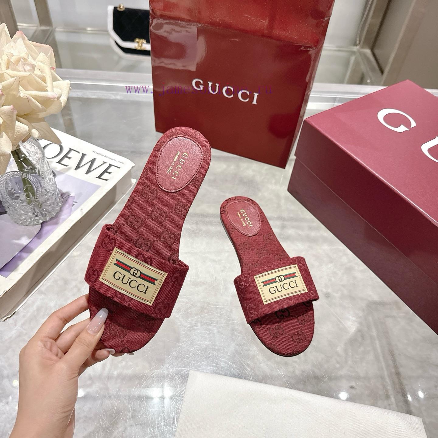 P New GG Gucci Women's Beach SlippersThis Sandal Is Defined By A Light Golden Horsehead Detail 2blagsd9 - Image 5