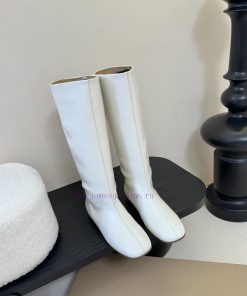 MIIST * 𝟐𝟓𝐀𝐖 New BootsSharp Lines Outline The Cool And Elegant Silhouette Simple And Comes With aroimyel