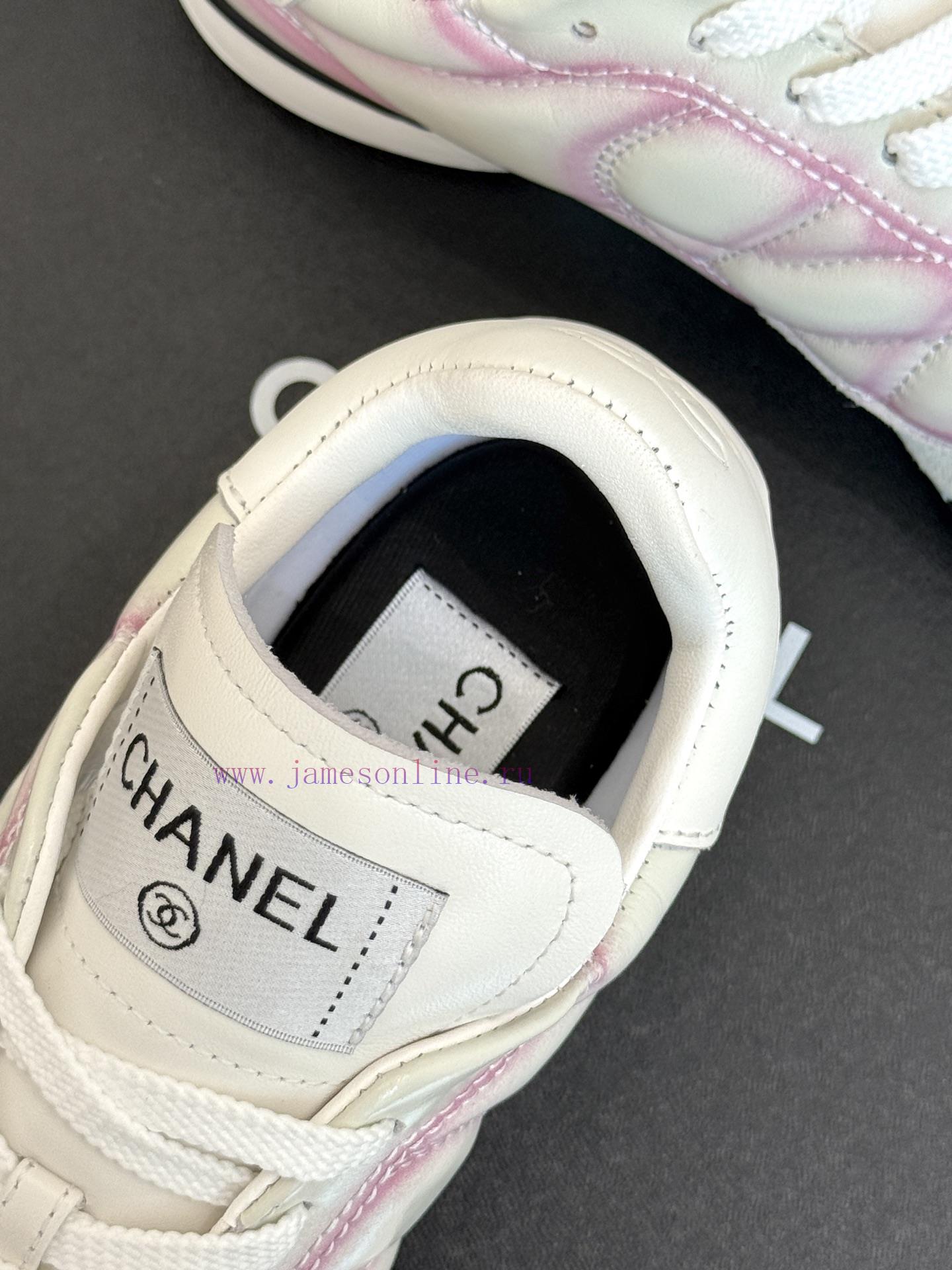 Chanel | Classic Diamond Grid Retro ChanelLeisure Sports ShoesClassic Diamond Patterned Sheepsk qtcjrrfo - Image 9