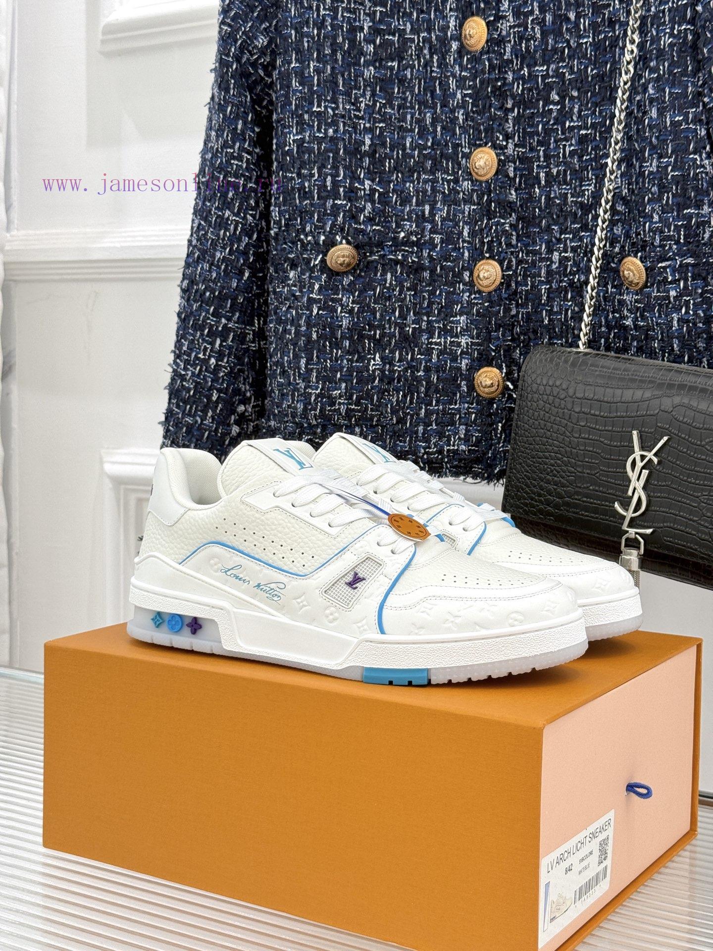 L * V Donkey Brand Classic Couple Style Business Customized Casual Sports Board ShoesThe LV Tra v54vljs6