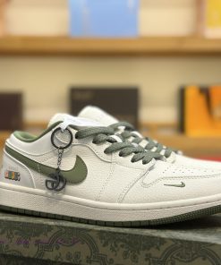 Nike Air Jordan 1 Low Custom Color SchemeCustomized AJ Collaboration - High-end Customized Low kjqs87g5