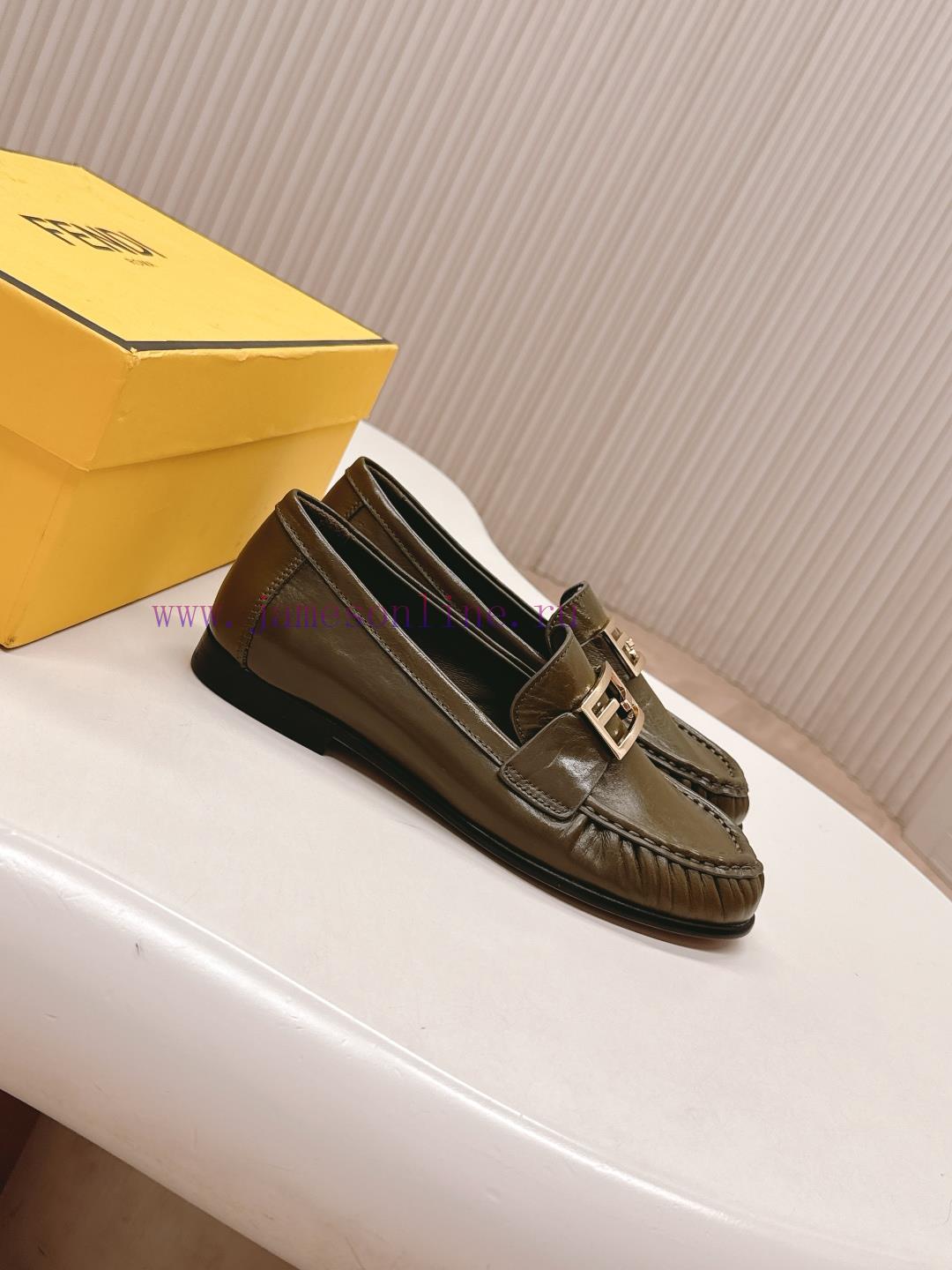 Fendi 26 Spring Collection New Single Shoes Small Leather Shoes Le Fu Shoe Last Type Versatile am6gjdg8 - Image 7