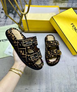 FENDI's Latest Popular Double Strap Flat Slippers With FF Decorative Buckle Velvet FF Fabric Sa 0s8da37g