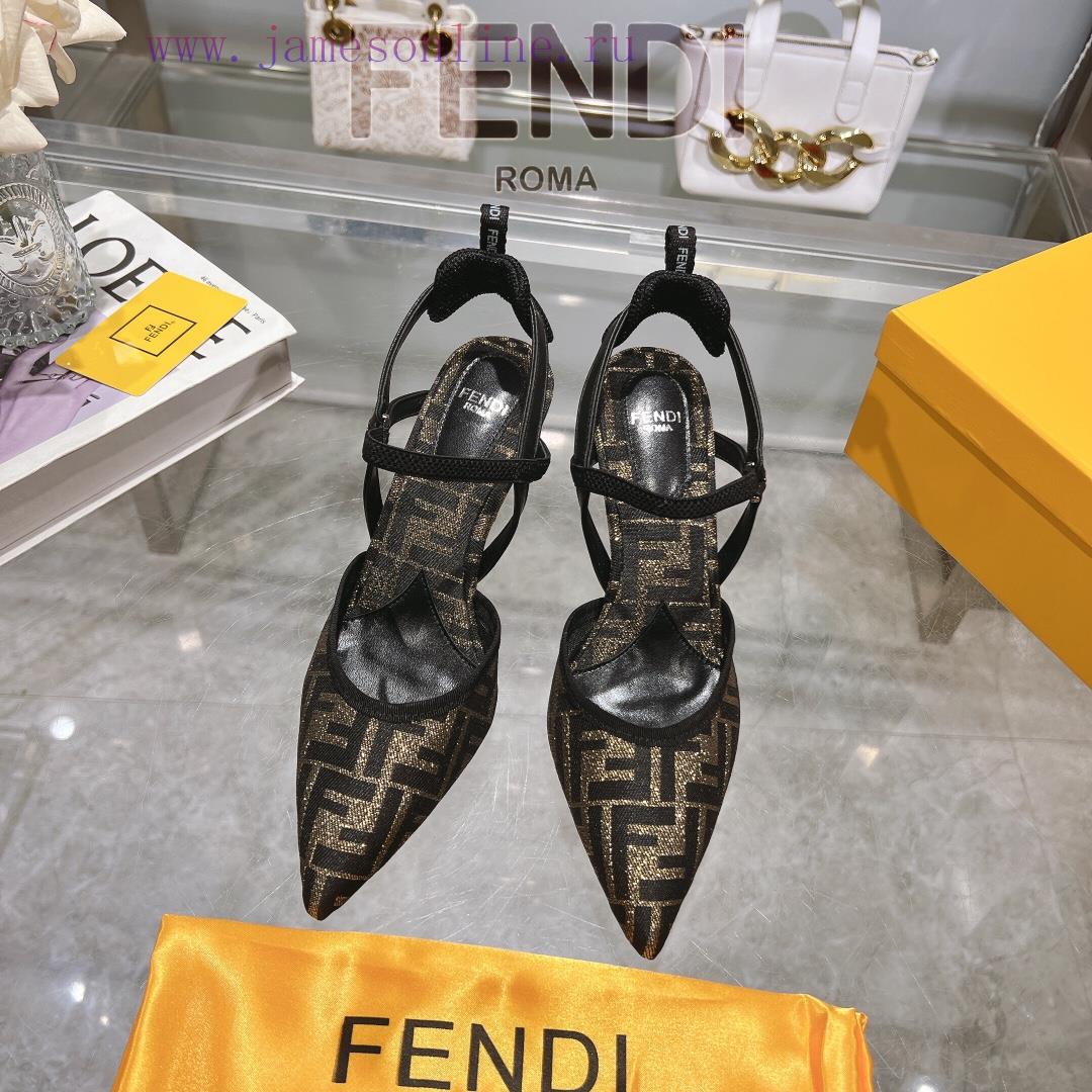 ② ⓪②④ 𝙁𝙀𝙉𝘿𝙄 Colibri Lite Series FF Sneakers With Dew Heelsrubber SoleGenuine Leather Base 320__ 4npkzs6b