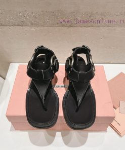 Top TierMiu Miu 2024 Popular Coarse Heel SandalsThe Miu In The Market Is Really Girlish With It ep5b9rw8