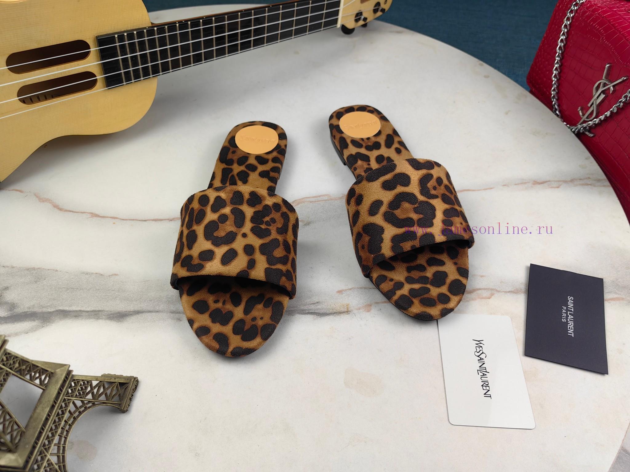Saint Laurent Flat Sandals 2024 Early Spring Synchronized YSLLogo Letter Buckle DecorationClass tawymwt8 - Image 8
