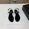 Saint Laurent Silk Diamond Buckle Flat Sandals Have A Unique And Eye-catching Design Including r2pv01in