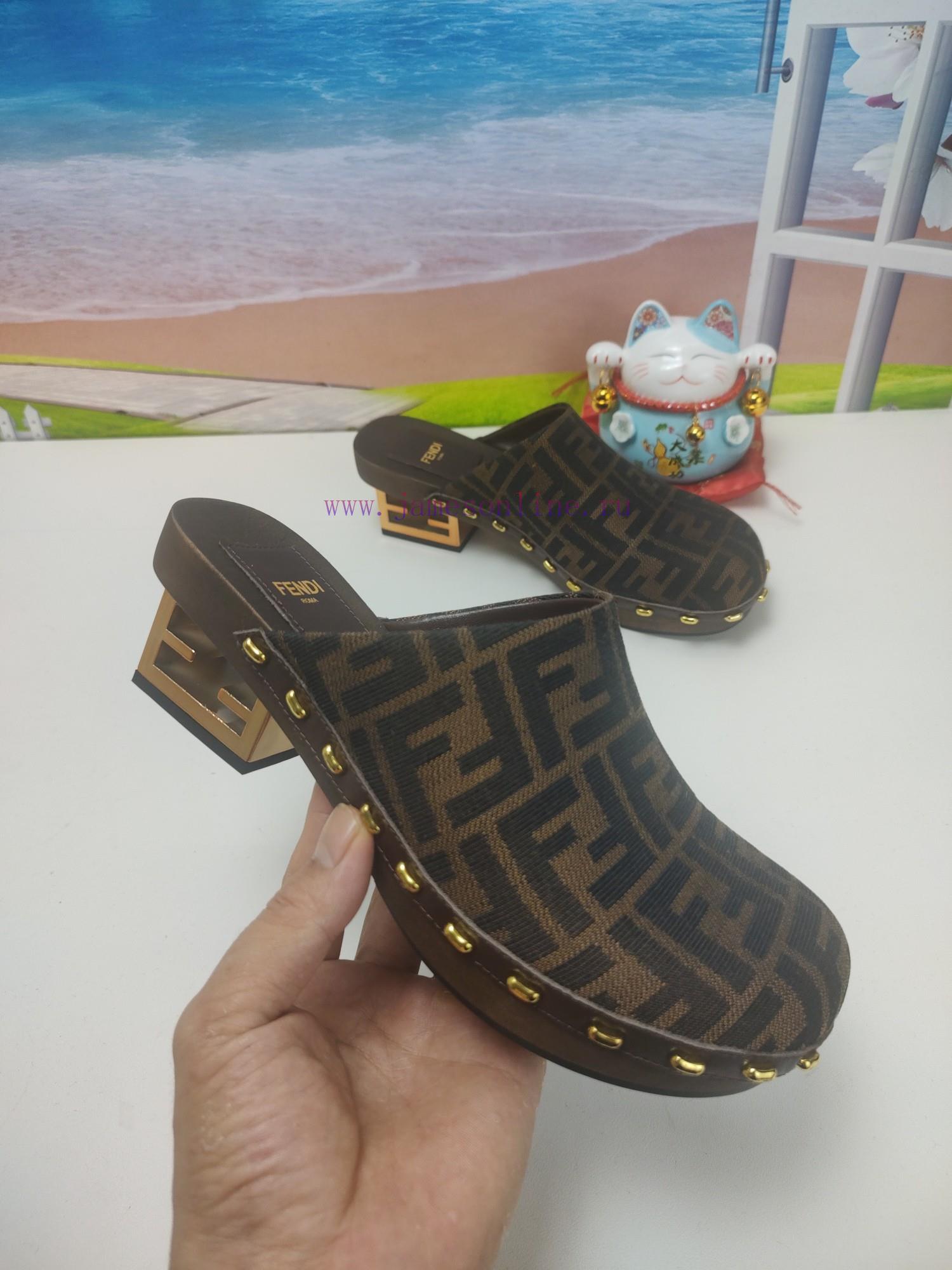 Fendi Spring Edition Is The First To Be Released Inspired By The Classic Wooden Soled Baguette mifhjj61 - Image 2