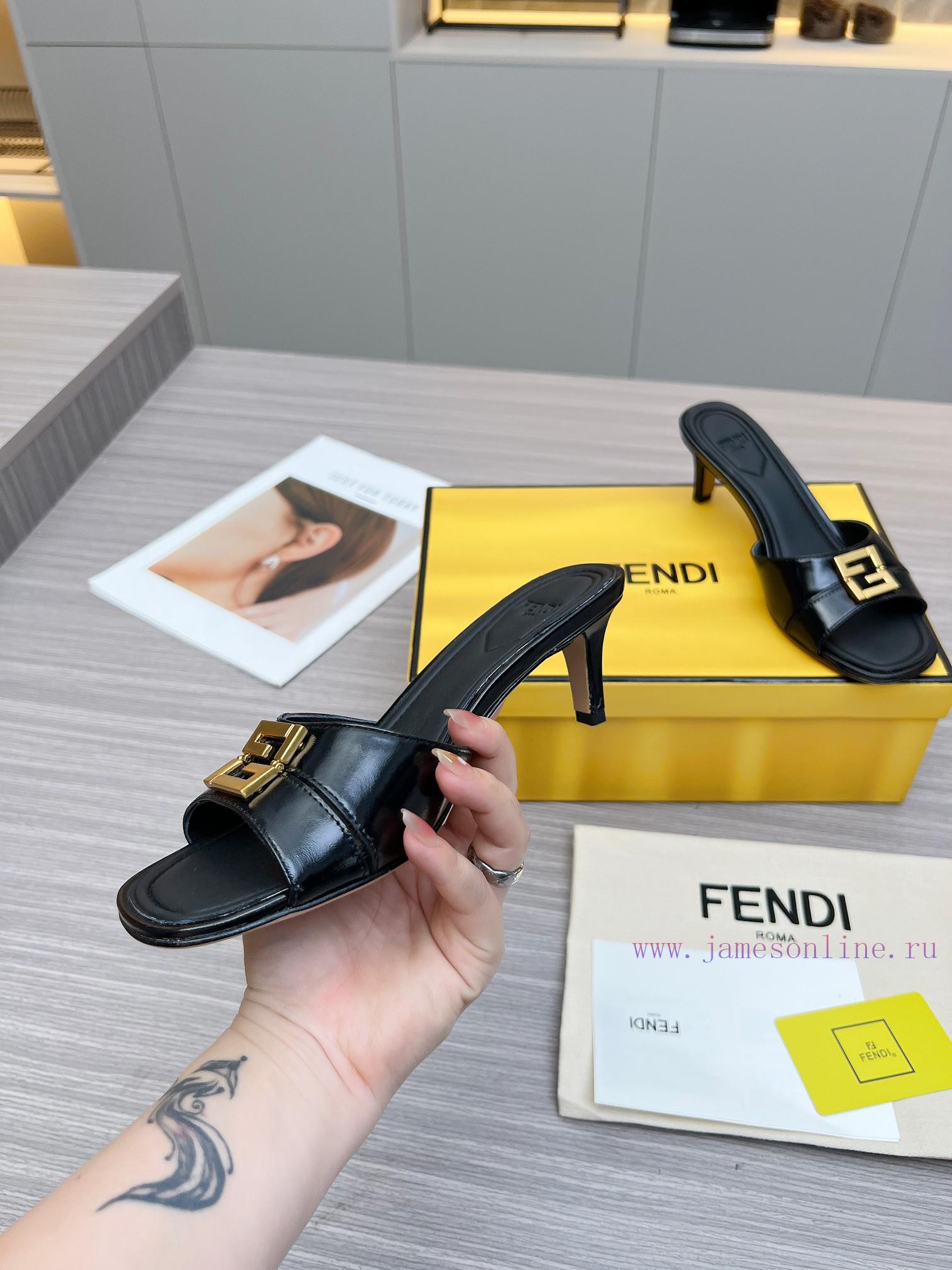 FENDI REFELECTION FENDI Fashion Slippers For Spring/Summer 2024Bright Avocado Leather Splicing tuhi2u38 - Image 4