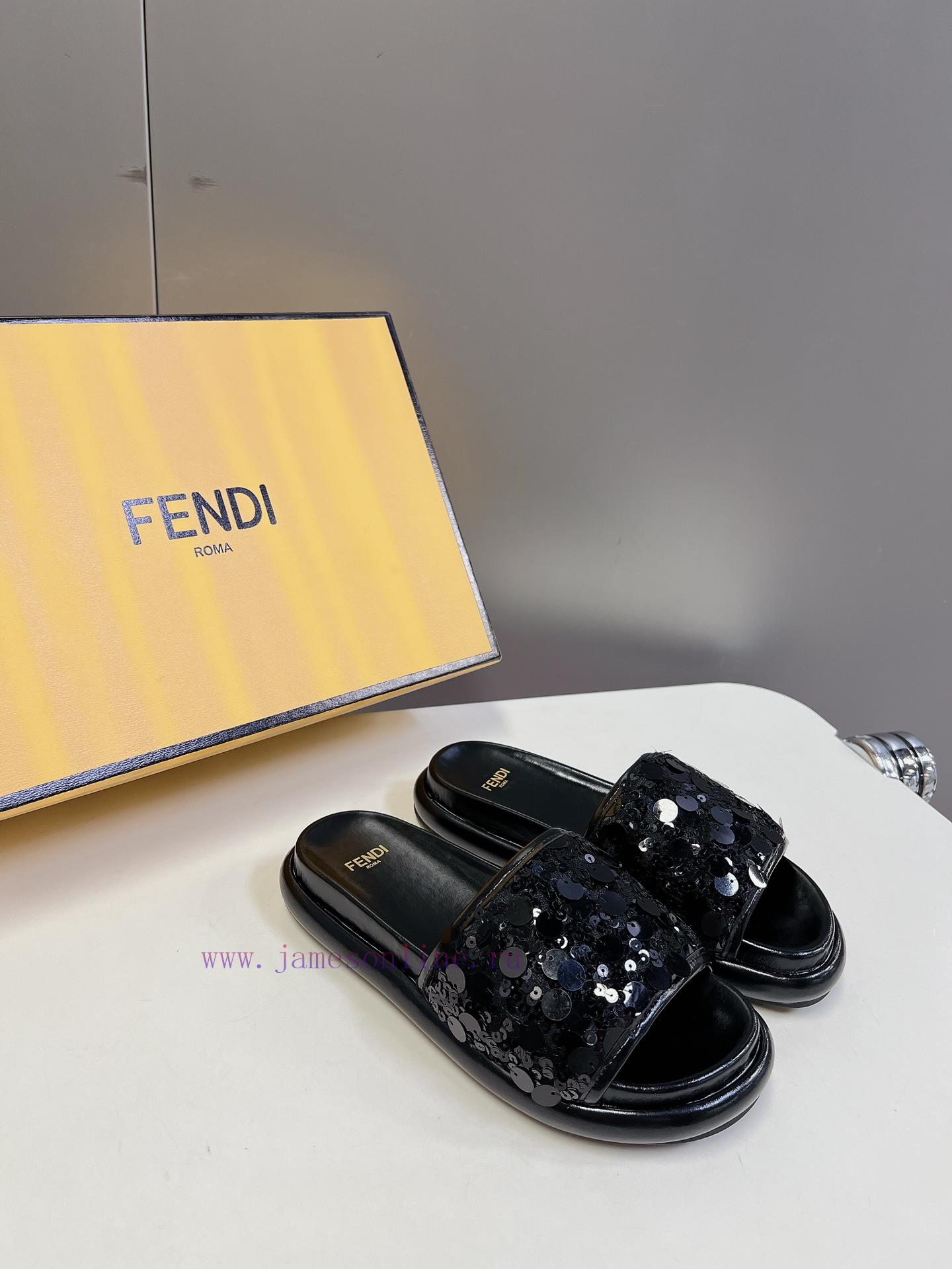 Top Of The Line Original FENDI Flat Slippers With Special Craftsmanship On The Upper Sequins Be z4kz7z88 - Image 3