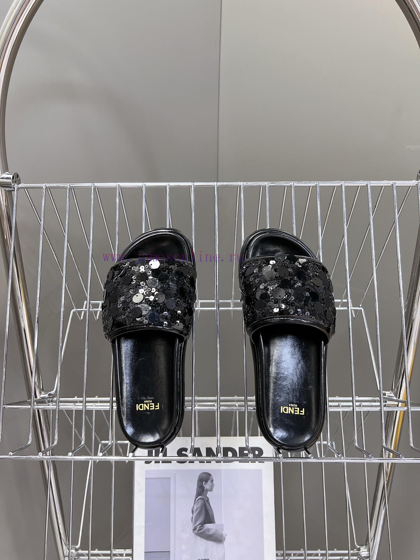 Top Of The Line Original FENDI Flat Slippers With Special Craftsmanship On The Upper Sequins Be z4kz7z88 - Image 7