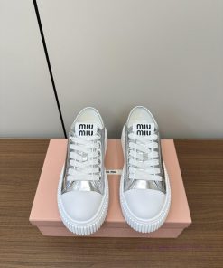 MIUMiu Miu 2024 New Color Three-dimensional Casual ShoesThe Spring Flagship Series The Versatil danwfbp0