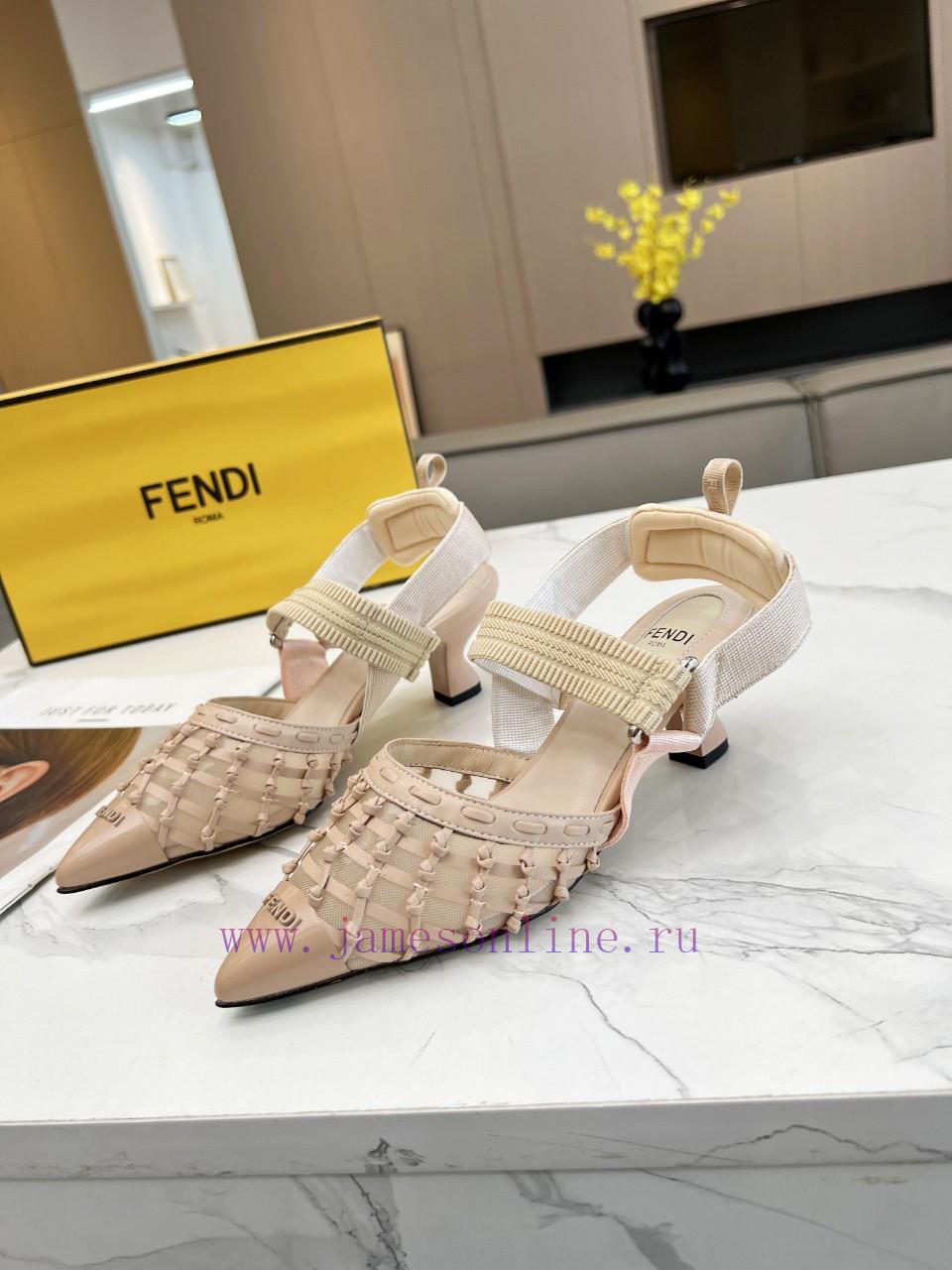 Fendi's New Women's Shoes Feature A Unique Design And A Perfect Interpretation Of Avant-garde S n9iqnbq2 - Image 5