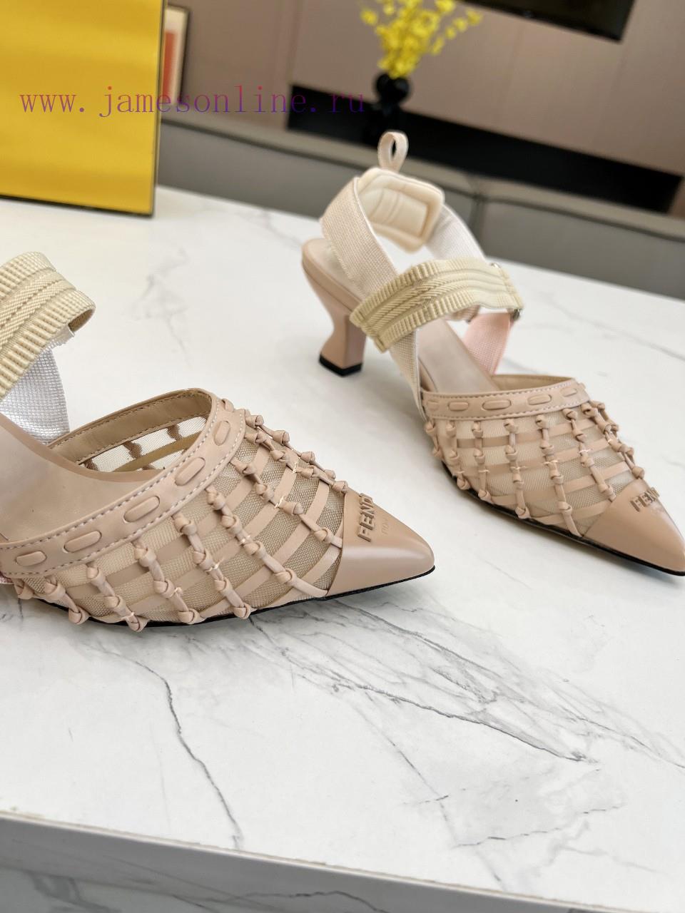 Fendi's New Women's Shoes Feature A Unique Design And A Perfect Interpretation Of Avant-garde S n9iqnbq2 - Image 8