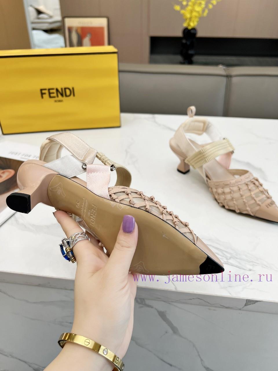 Fendi's New Women's Shoes Feature A Unique Design And A Perfect Interpretation Of Avant-garde S n9iqnbq2 - Image 9