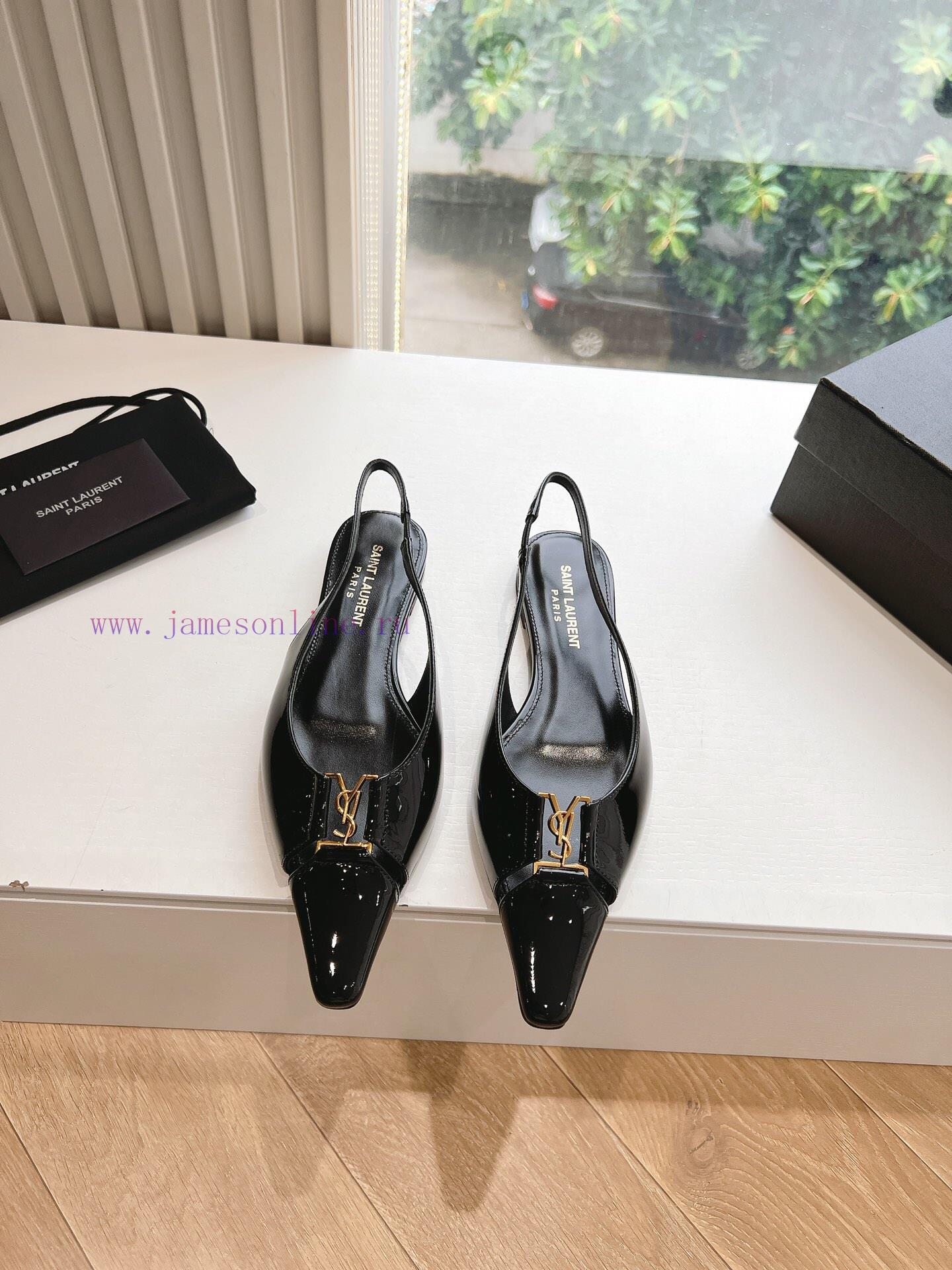 YSL Saint Laurent SAINT LAURENT 2024 Pointed Flat SandalsWho Loves These Retro Animal Patterned hveiu5xh