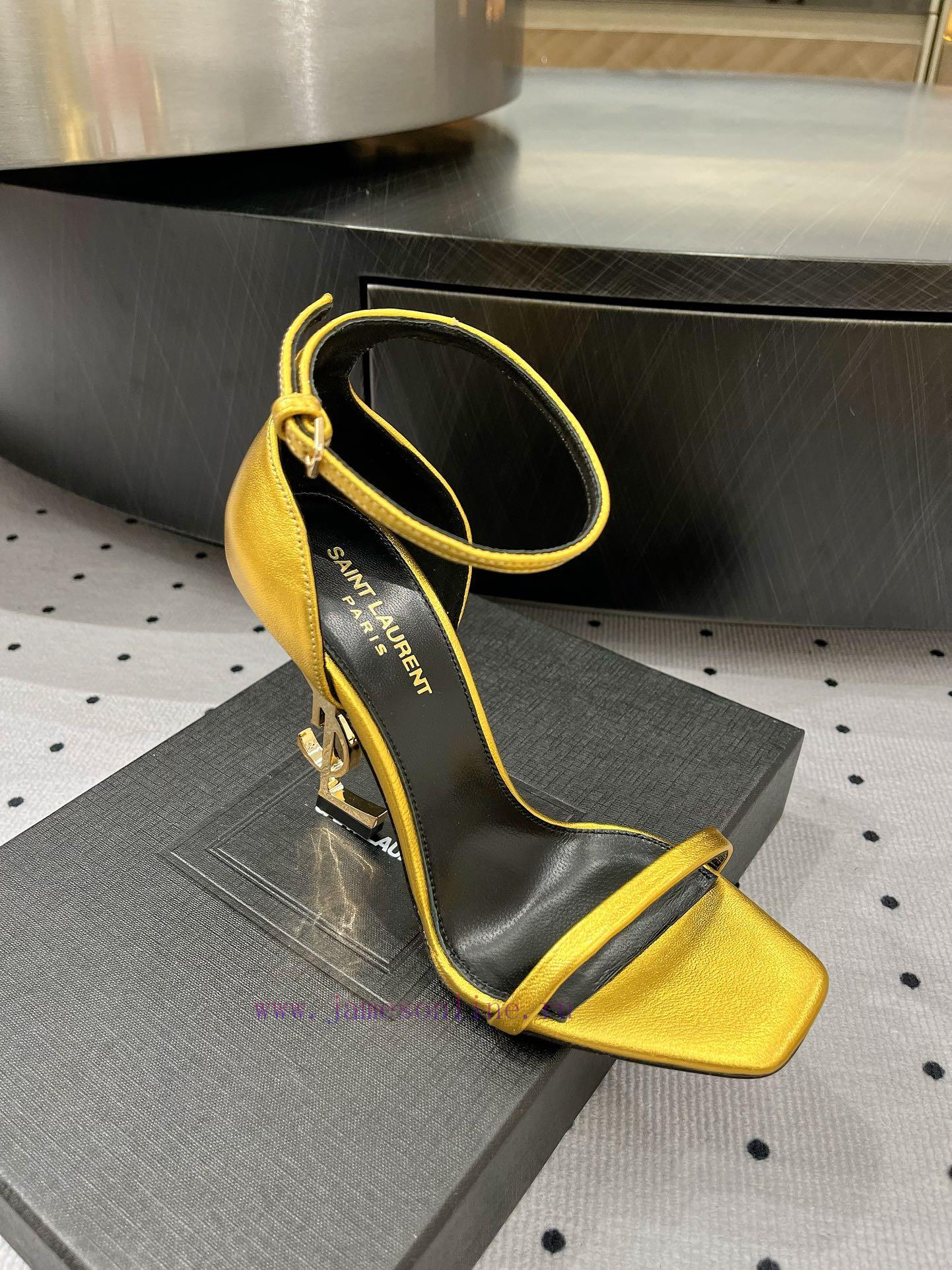 𝑺𝒂𝒊𝒏𝒕𝑳𝒂𝒖𝒓𝒆𝒏𝒕 Black Gold High Heels Which Girl Doesn't Love Them They Really Decorate Her Leg Sh ag166lmj - Image 7