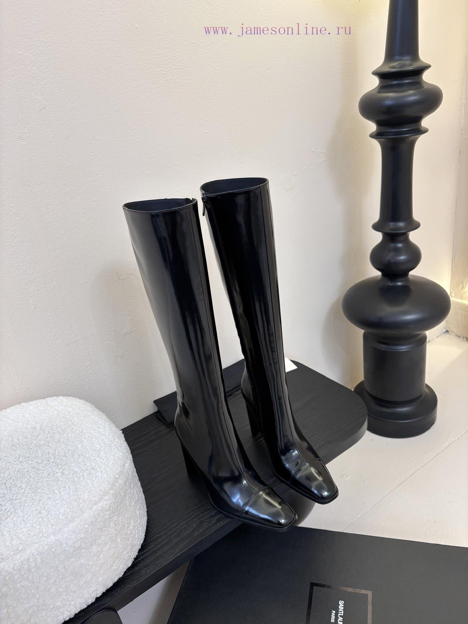 Saint Laurent High BootsThe Pointed Toe And Fine Heel Of The Single Item Complement Each Other o0bo3m05