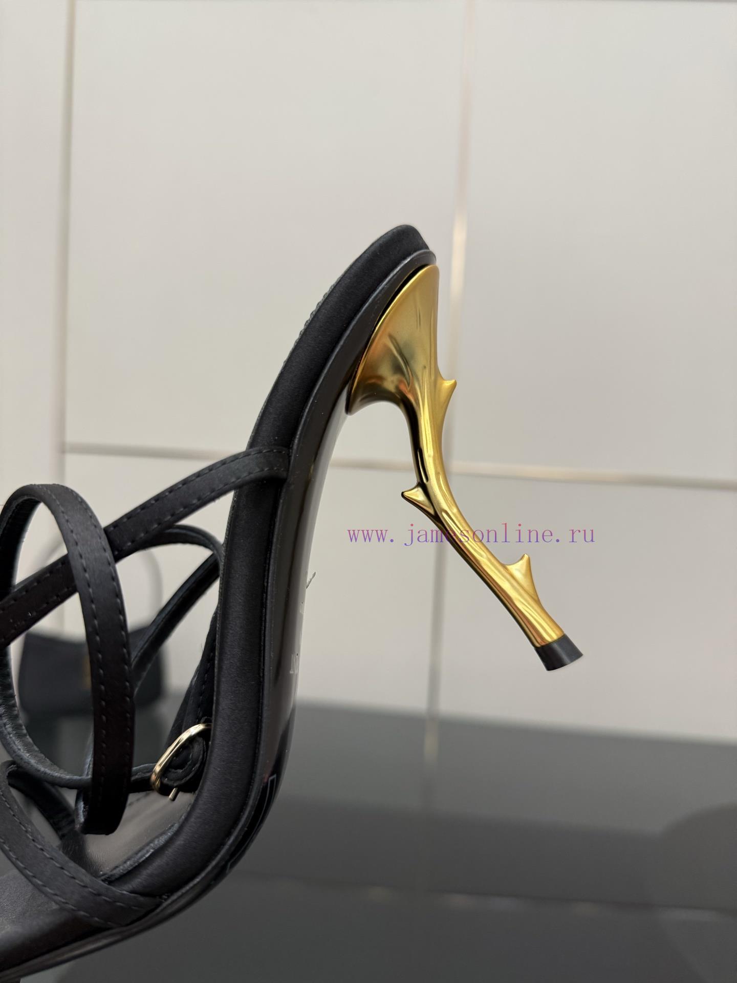 Saint Laurent | Stunningly Beautiful High Heels With ThornsWho Can Refuse YSL High Heels Claimi jqofai0z - Image 10