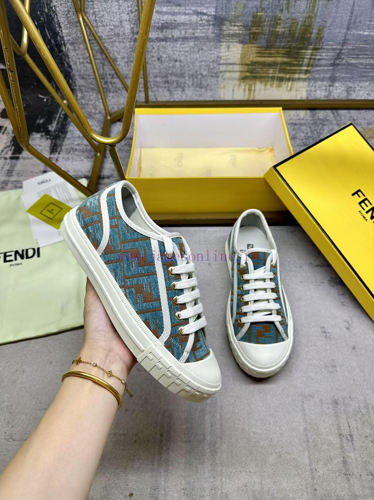The Latest Popular FENDI Domino Sports Shoes - A New Must-have Style That Is Easy Comfortable F fbol9vgh