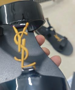 Saint Laurent Flat Sandals 2025 Early Spring Synchronized YSLLogo Letter Buckle DecorationClass 14darqn2