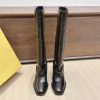 Purchasing GradeFendi's Classic Autumn And Winter Boots Have Become Popular Featuring A Combina 4gdu9zr4