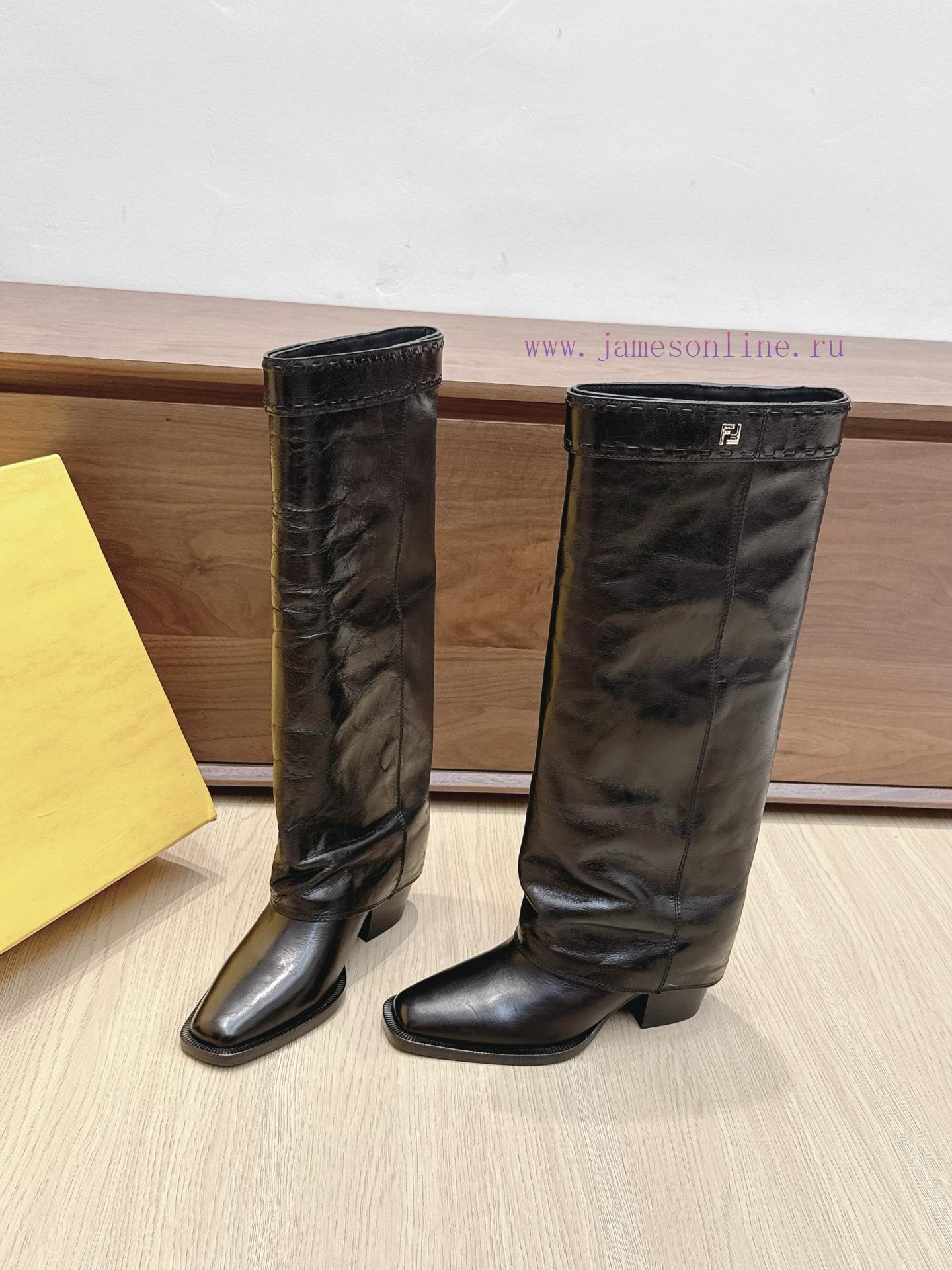 Purchasing GradeFendi's Classic Autumn And Winter Boots Have Become Popular Featuring A Combina 4gdu9zr4 - Image 3
