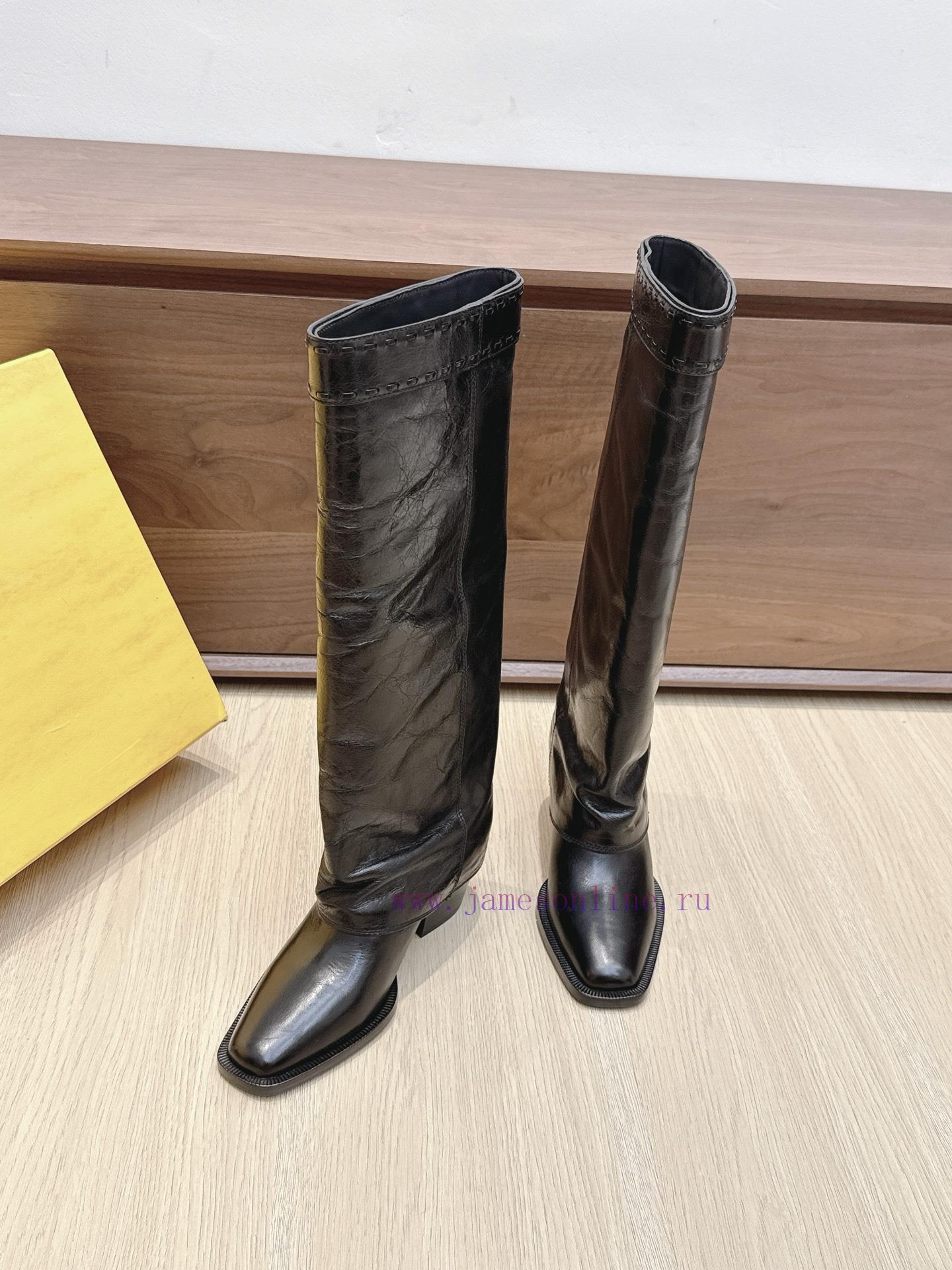 Purchasing GradeFendi's Classic Autumn And Winter Boots Have Become Popular Featuring A Combina 4gdu9zr4 - Image 4