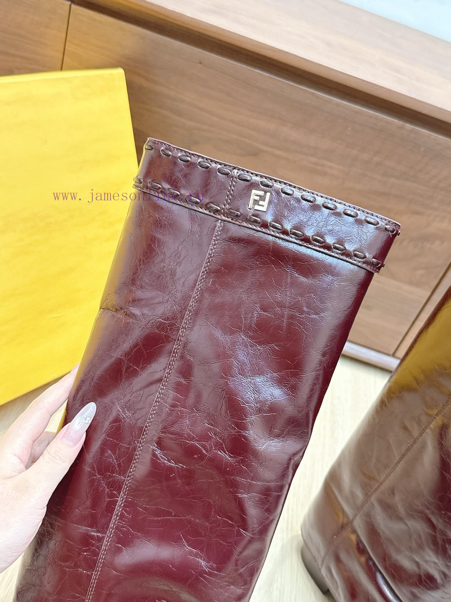 Purchasing GradeFendi's Classic Autumn And Winter Boots Have Become Popular Featuring A Combina 1luo03fd - Image 8
