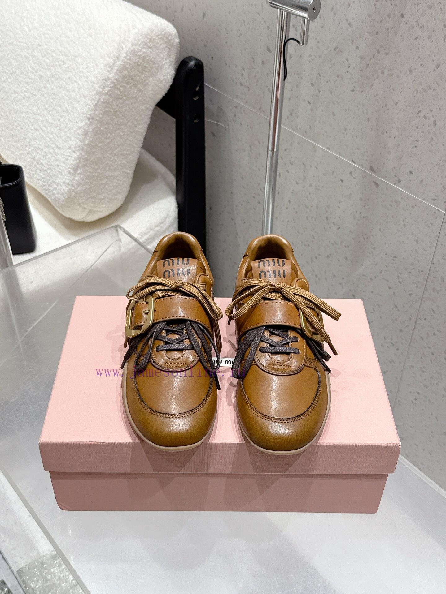 Miumiu Miu Miu Miu SneakersBefore The Early Spring Release The Preview Was Also Held During Par k3xi1l1n