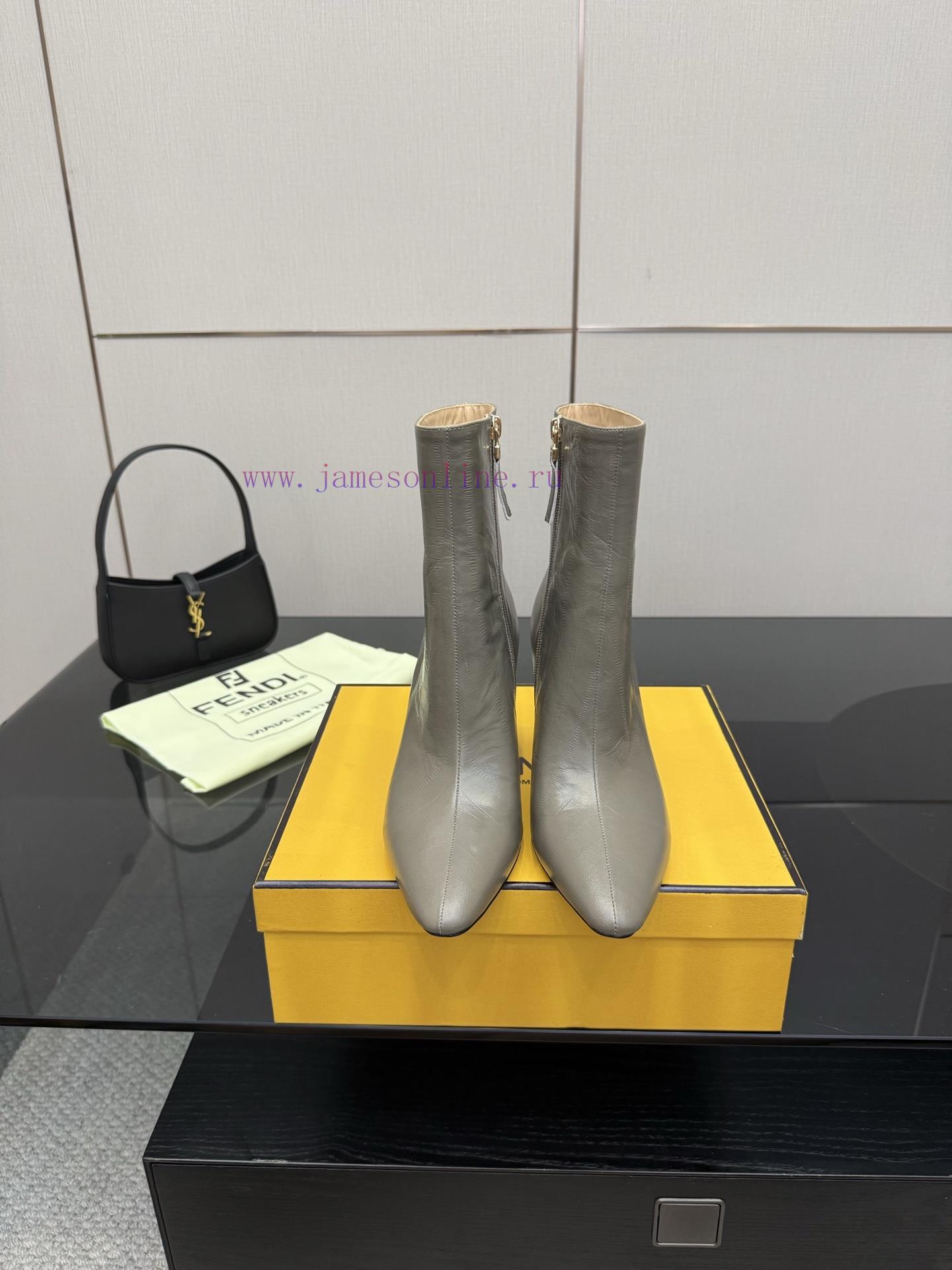 FENDI Arco Blind Eel Leather BootsThis Cylindrical Boot Features A Tapered Toe And High Heel De dlb07e30 - Image 2